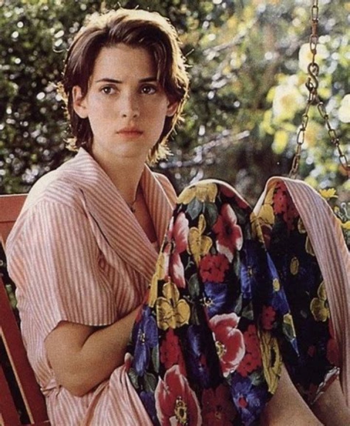 90s Winona Ryder's Iconic Short Hair: A Timeless Inspiration