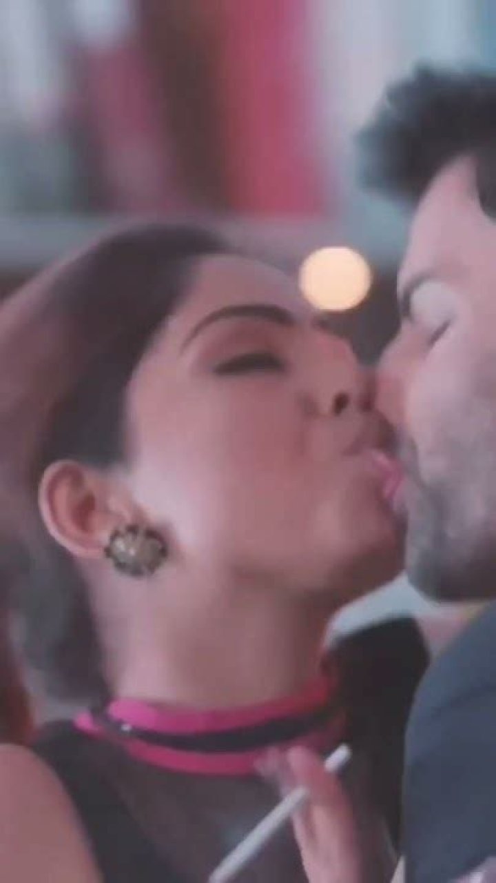 Aayushi Jaiswal Kiss: The Controversy, Facts, and Everything You Need to Know