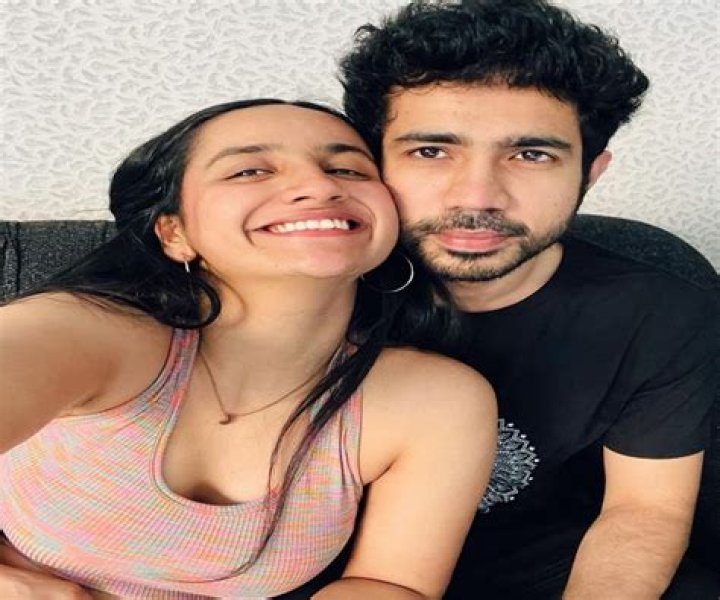 Abhishek Upmanyu Wife: Unveiling the Personal Life of a Stand-Up Comedian