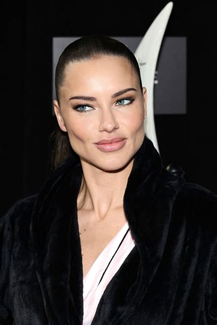 Adriana Lima's Knockout 2024: A Year of Superstardom