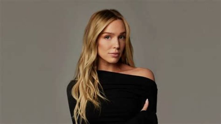 Unveiling Alex Cooper's Net Worth: A Deep Dive into Her Success