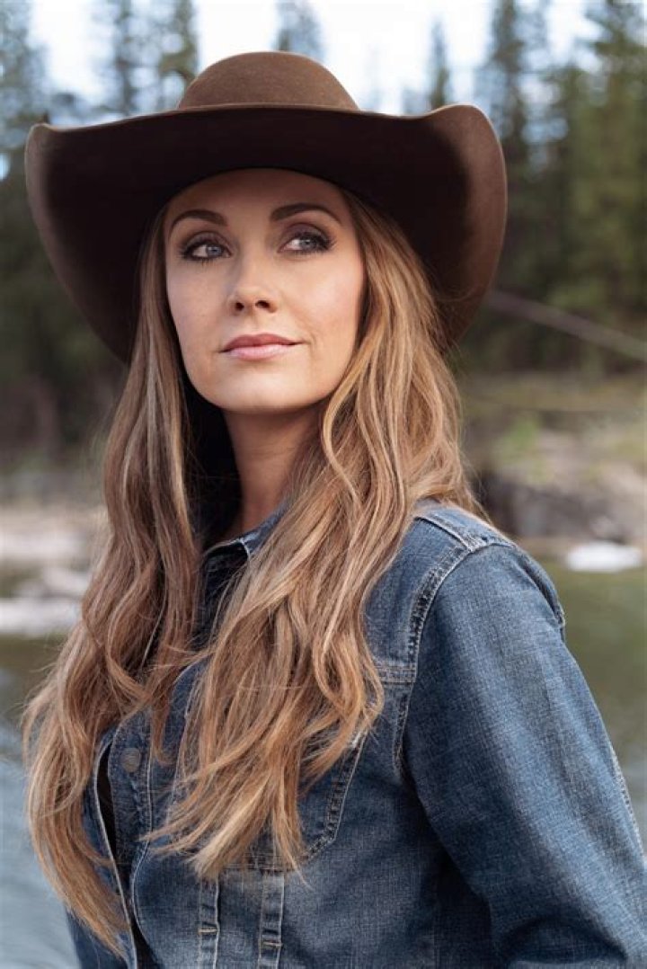 Amber Marshall: A Rising Star in the Entertainment Industry