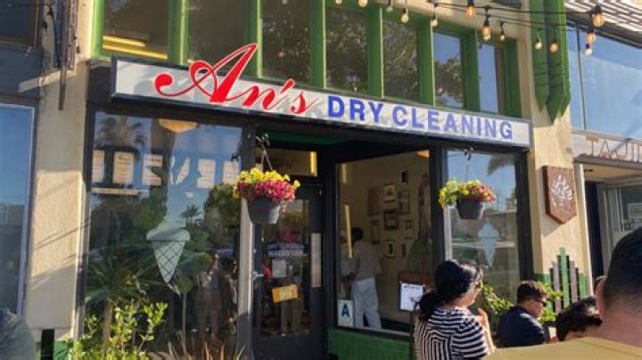 Revitalizing Your Wardrobe with An's Dry Cleaning