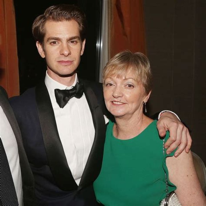 Exploring the Life of Andrew Garfield's Mother: A Tribute to Parental Influence