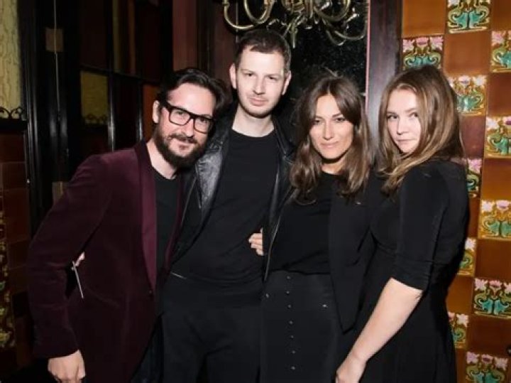 Unveiling the Parents of Anna Delvey: A Deep Dive into Her Background