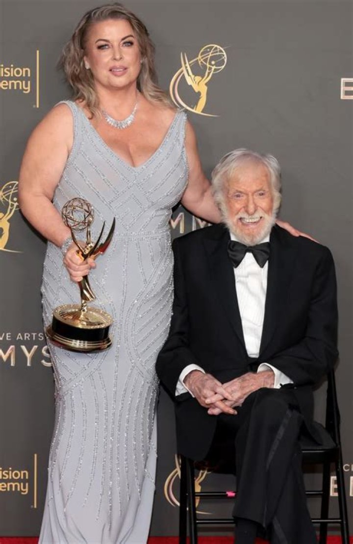Arlene Silver: A Journey Through the Life of a Talented Makeup Artist and Wife of Legendary Actor Dick Van Dyke