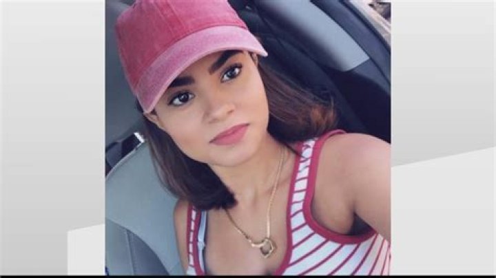 A Comprehensive Guide to Ashley Bocanegra: Biography, Career, and Impact