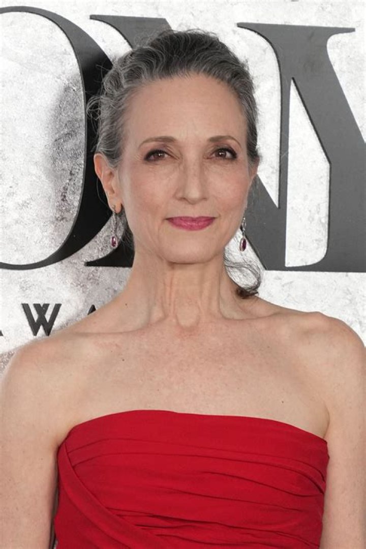 Sensational Actress Bebe Neuwirth: A Hollywood Legacy