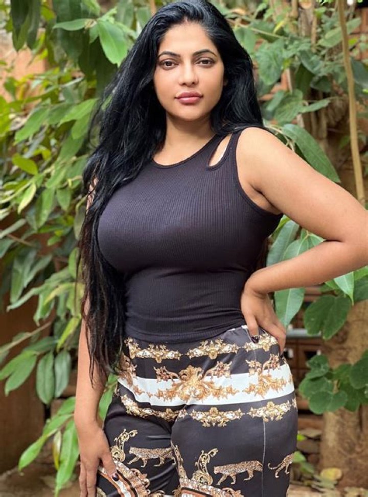 Big Boobs Indian Babes: Celebrating Beauty and Confidence