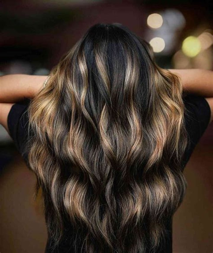 Black and Blonde Highlights: The Ultimate Guide to Achieving Stunning Hair