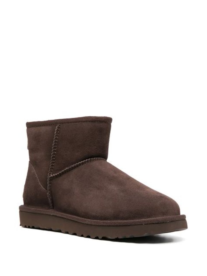 All You Need to Know About Brown Ugg Boots: A Comprehensive Guide