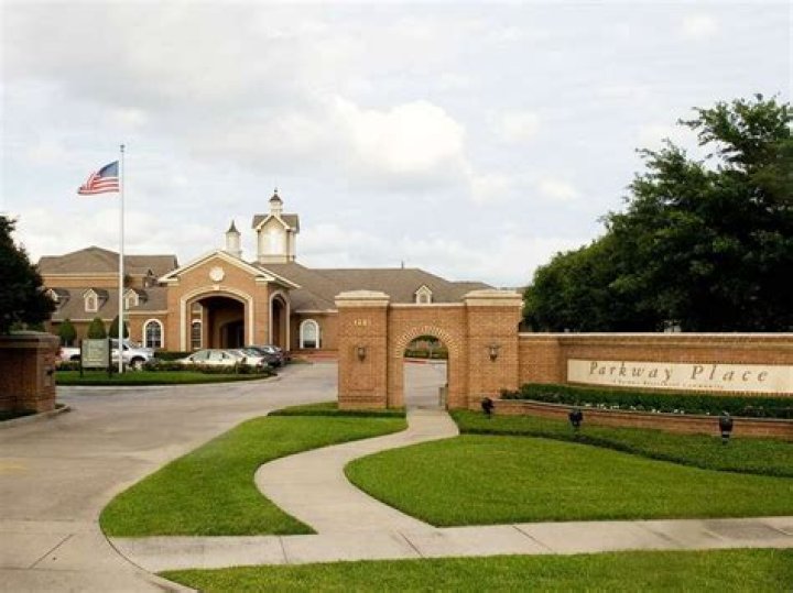 Buckner Parkway Place: A Comprehensive Guide to a Vibrant Community