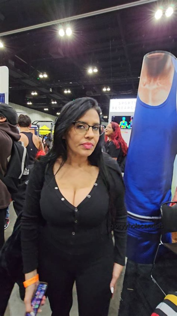 Busty Latina: The Allure and Charisma of Curvy Latinas