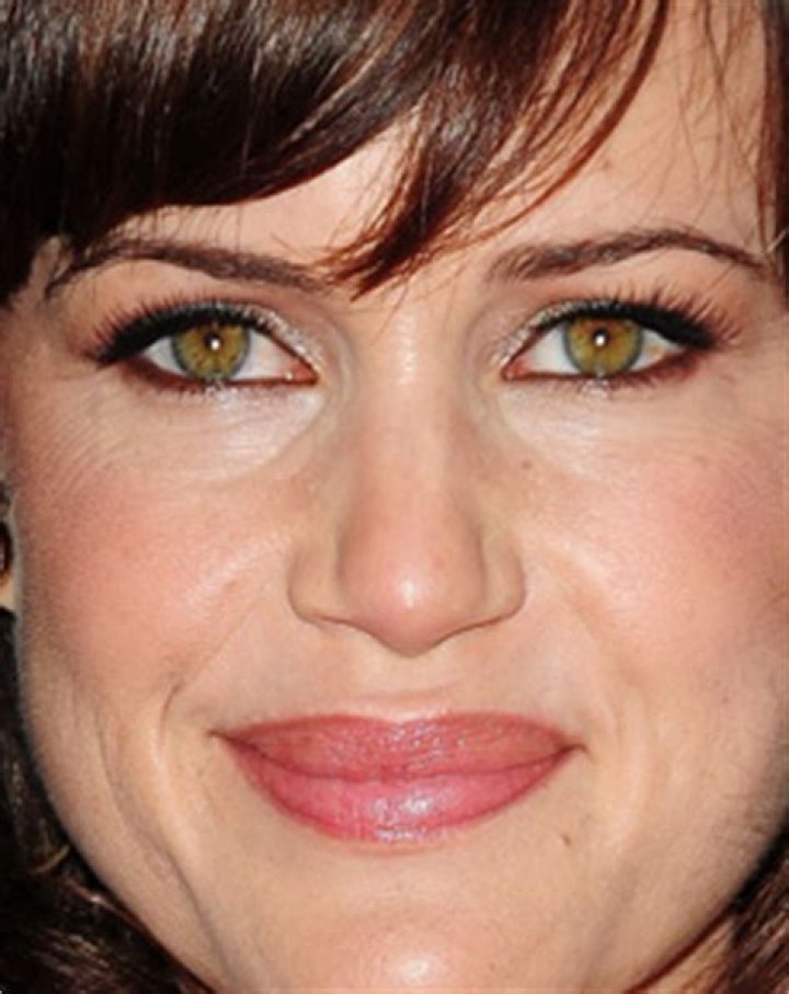 Discover Carla Gugino's Striking Eye Color: A Captivating Hue