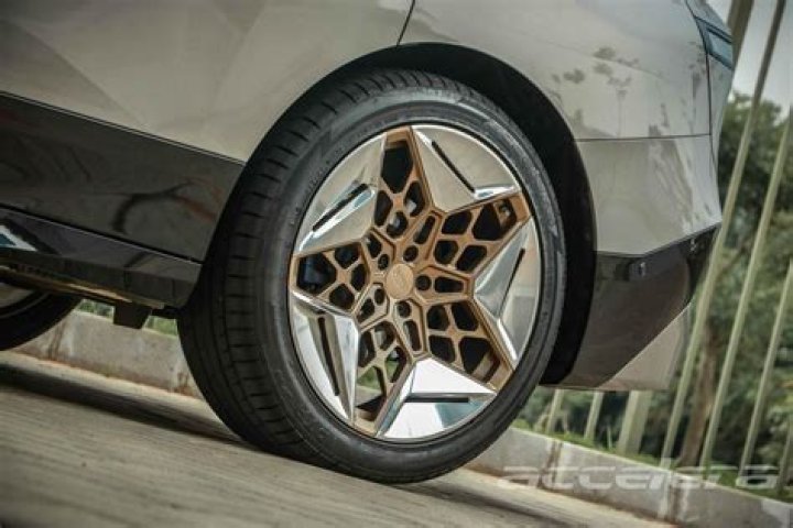 Celesticomet Alloy HSR: A Comprehensive Guide to Its Features and Applications