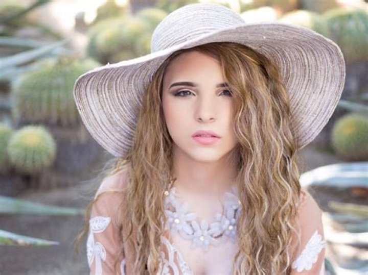 Chelsie DeVille: A Comprehensive Look into the Life of a Rising Star