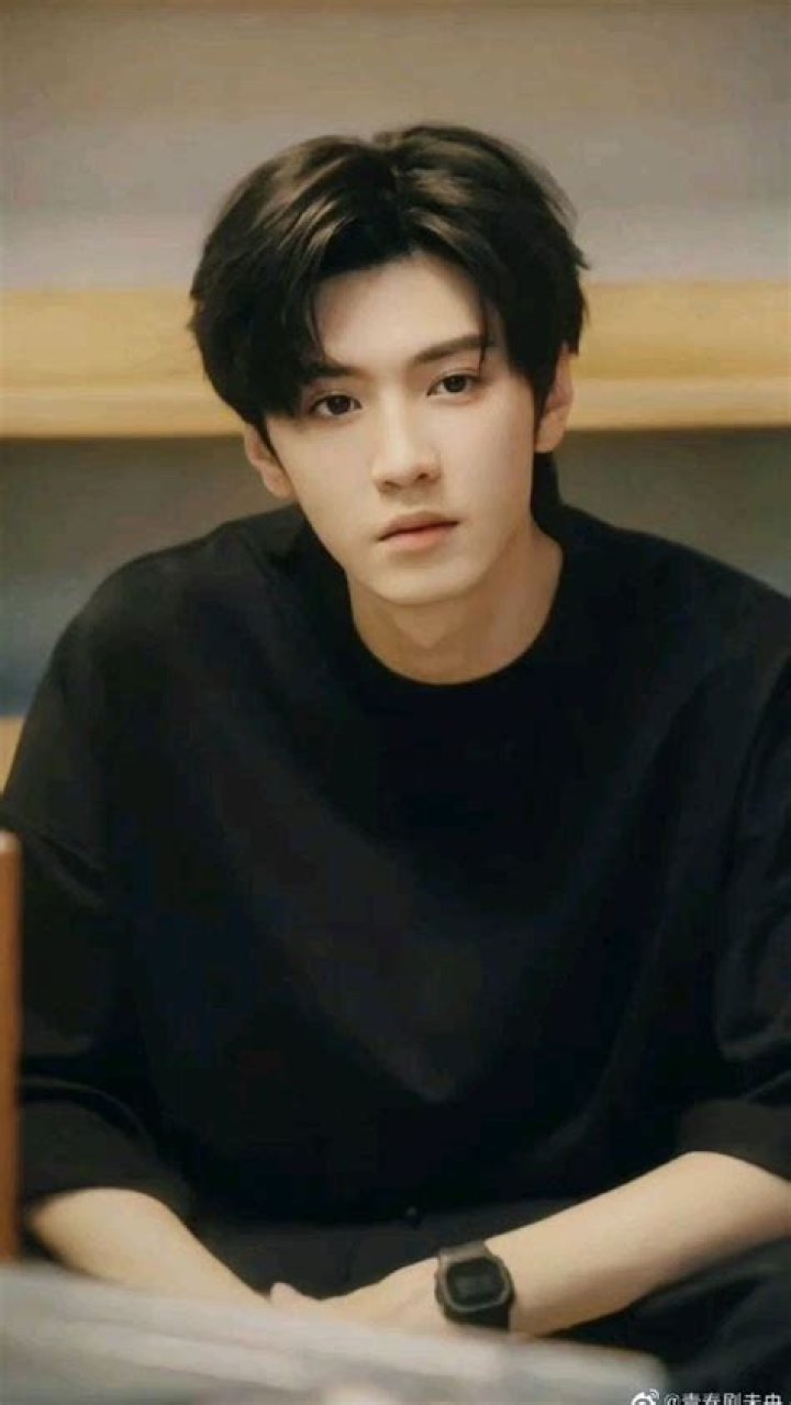 Chen Zheyuan Age - [Quick Facts]