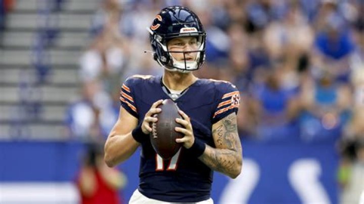Chicago Bears QB: A Comprehensive Guide to the Quarterback Position