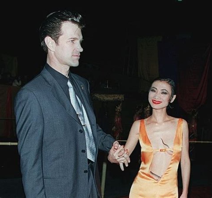 Love in the Spotlight: The Chris Isaak and Helena Christensen Couple
