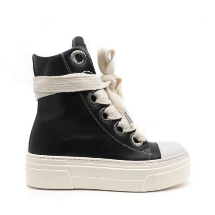 All About Christian Zerotre: The Rising Star in the Digital World