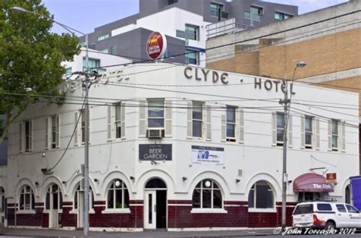 Clyde Hotel Carlton: The Ultimate Guide to Your Stay