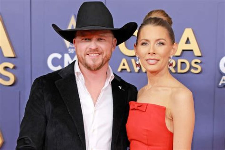 Cody Johnson's Wife: A Deep Dive into Their Love Story and Family Life