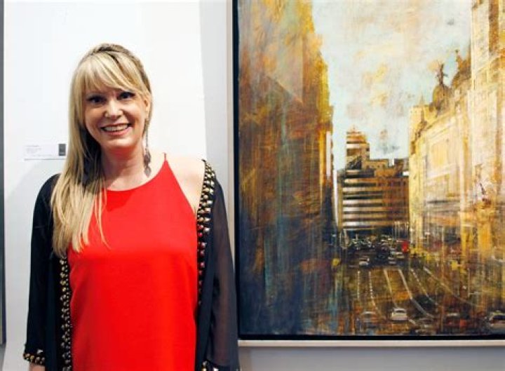 Discovering Cristina Zuccatosta: The Rising Star in the Art World