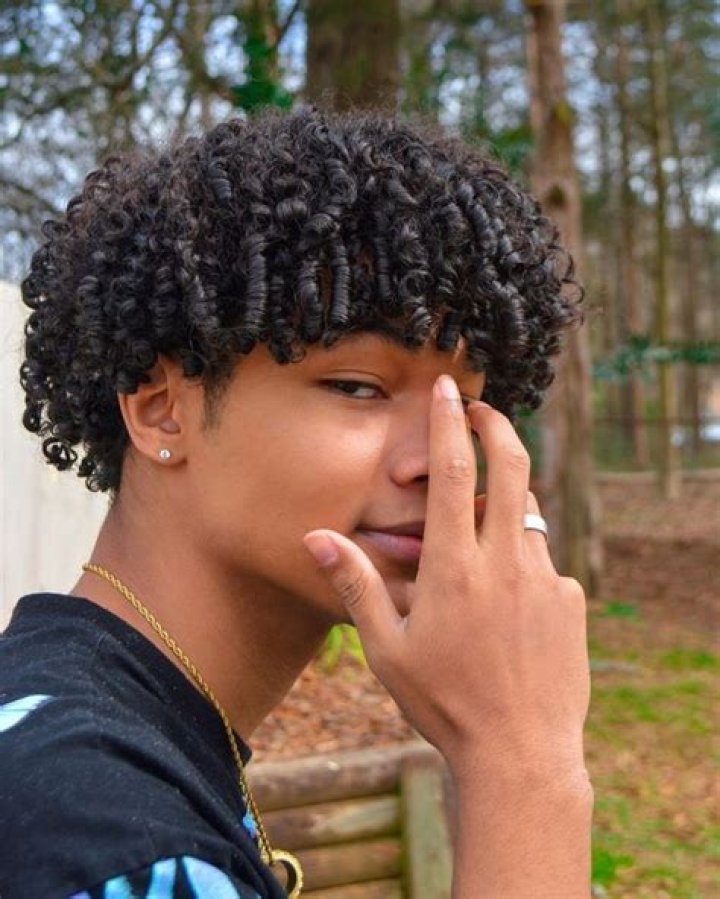 Curly Hairstyles for Black Male: A Comprehensive Guide