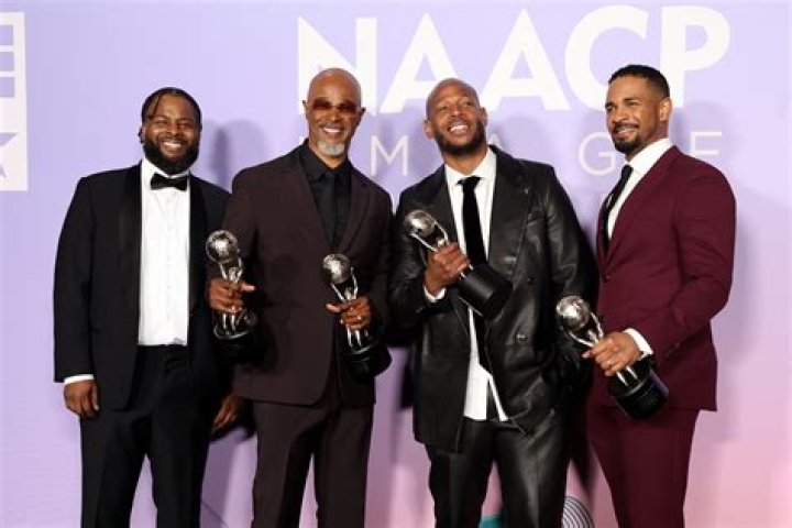 Damon Wayans: Dating the Life and Love of a Comedy Legend