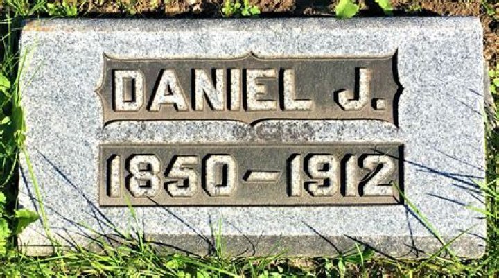 The Definitive Guide to Daniel Joseph Houston: A Leading Expert