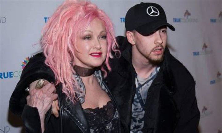 Exploring the Life of Declyn Wallace Thornton Lauper