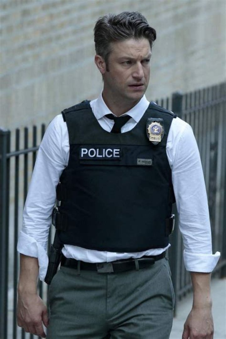 Unraveling the Mystique of Detective Carisi