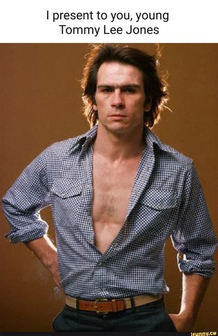 Discovering Young Tommy Lee Jones: A Journey Through His Early Life and Career