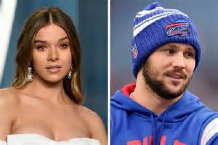 Unraveling the Mystery: Does Hailee Steinfeld Have a Boyfriend?