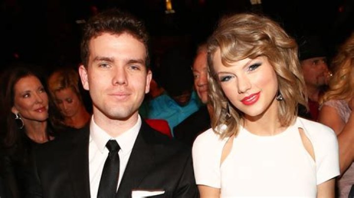 Does Taylor Swift Have Siblings? A Deep Dive into Her Family Life