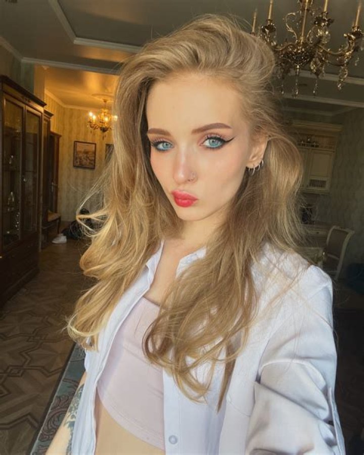 Dolly Rud: The Iconic Story of a Trailblazer in Entertainment