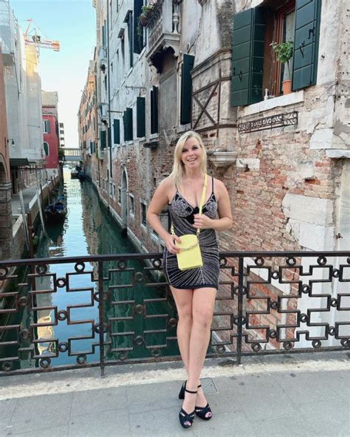 Ellie in Space: An Epic Adventure Beyond Earth