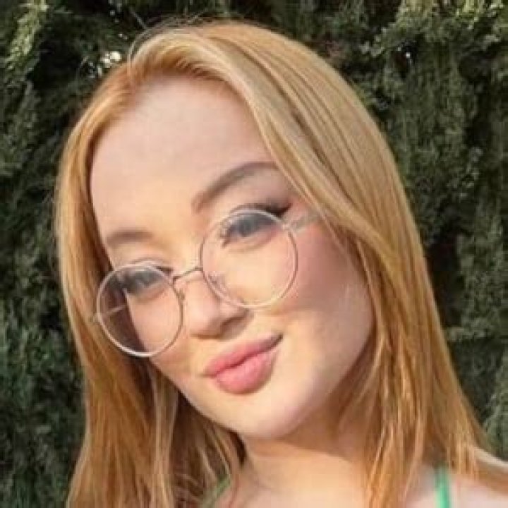 Emma Magnolia Bio: A Rising Star in the Entertainment World