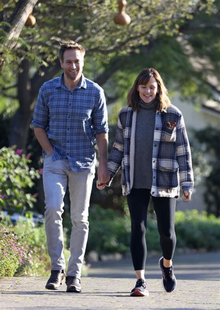 Inside the Life of English Gardner and Her Husband: A Journey of Love and Support