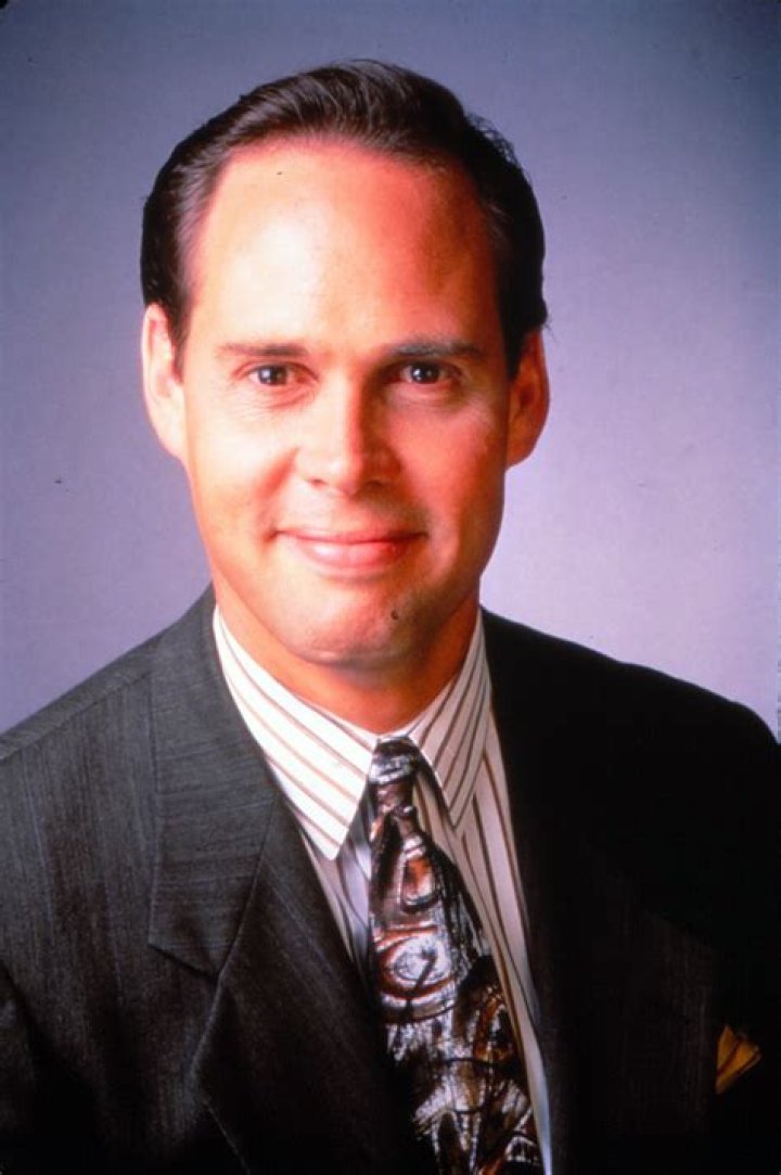 Ernie Johnson Jr.: A Deep Dive into the Life and Career of the Beloved Sports Broadcaster
