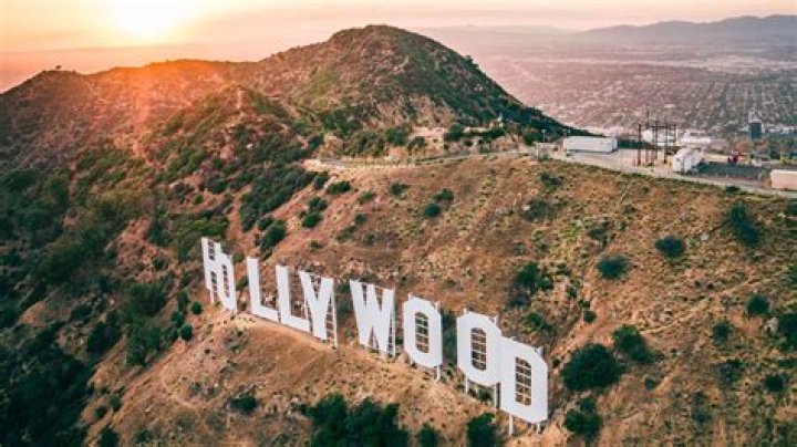Exploring the Enigma of ES4U Hollywood: The Ultimate Guide