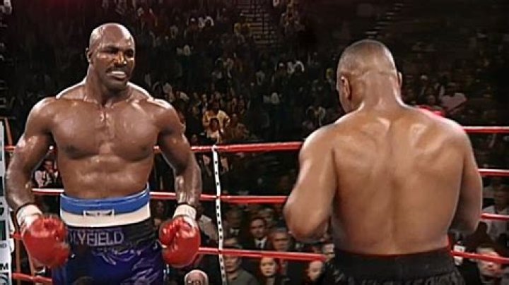 Evander Holyfield's Net Worth: Impressive Earnings of a Boxing Legend