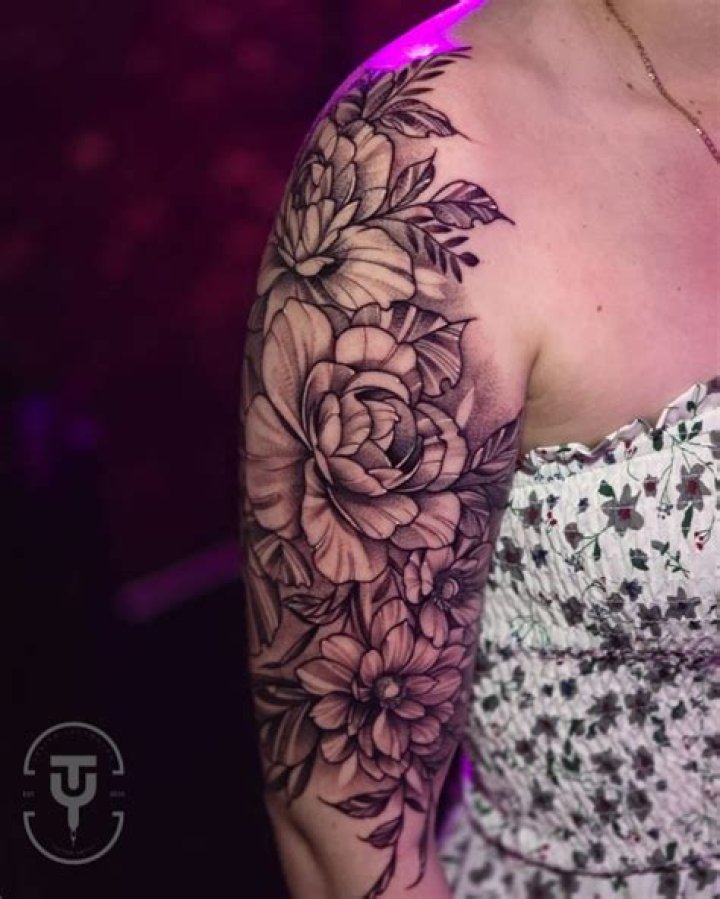 Floral Tattoo Artists Near Me: Discovering the Best Floral Tattoo Experts in Your Area