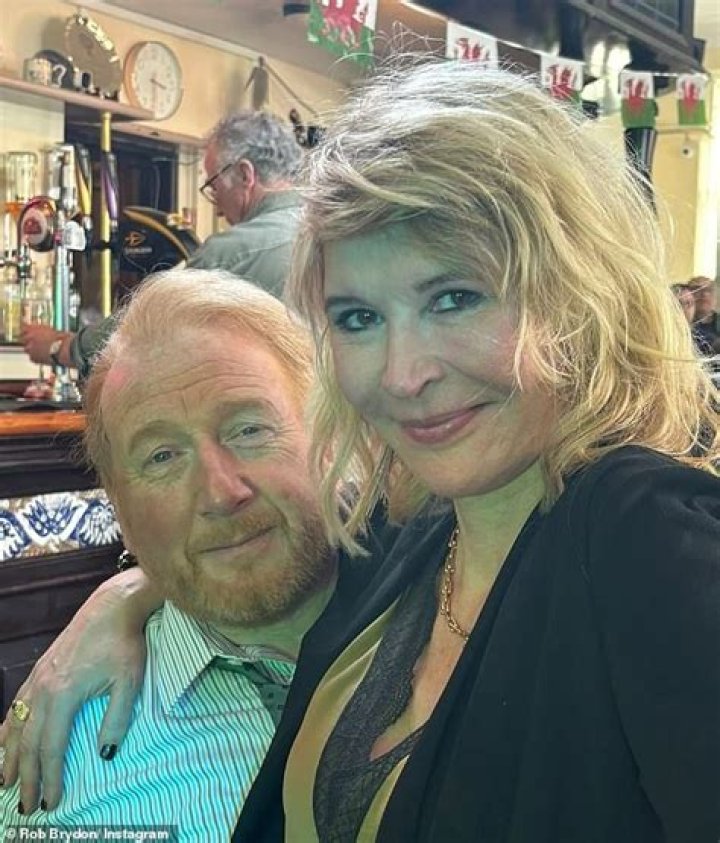 Unveiling the Enigmatic Gavin DeGraw Relationship Journey