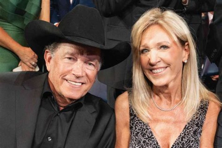 Exploring George Strait's Relationships: A Deep Dive into the King of Country's Personal Life