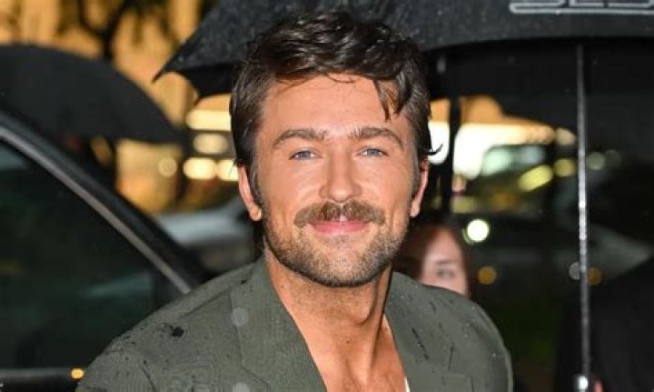 Unraveling the Mystery of Geraldine Feakin’s Age