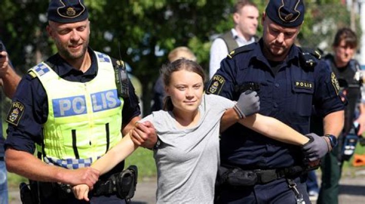 Understanding Greta Thunberg's Relationships: A Deep Dive