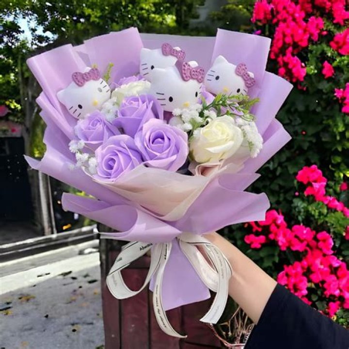 Hello Kitty Bouquet of Flowers: A Delightful Gift for Every Occasion