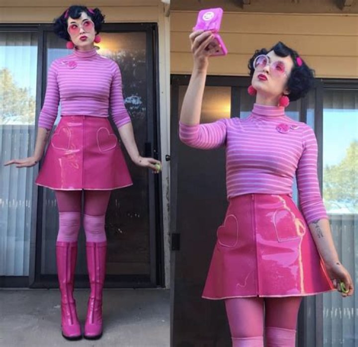 Hester Sunshine: A Journey Through Creativity and Inspiration