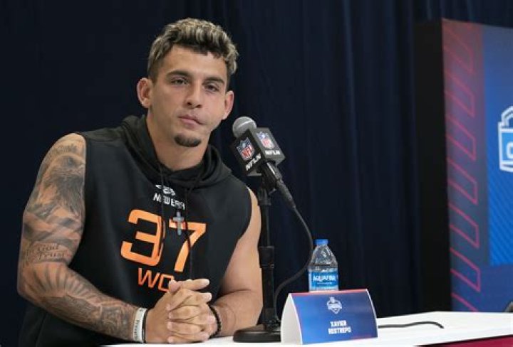 Dez Bryant Net Worth: A Deep Dive into the Life and Wealth of an NFL Star